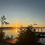 Moekki Ja Saunamoekki Kurjenrahkan Kansallispuistossa *