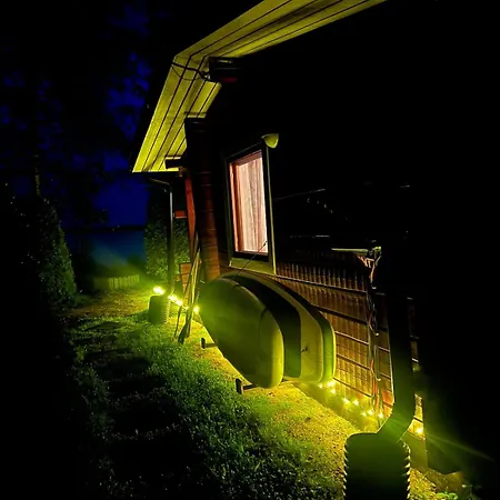 Moekki Ja Saunamoekki Kurjenrahkan Kansallispuistossa Διαμέρισμα Poytya