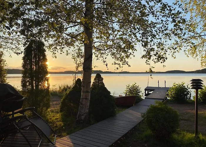 Moekki Ja Saunamoekki Kurjenrahkan Kansallispuistossa Διαμέρισμα Poytya