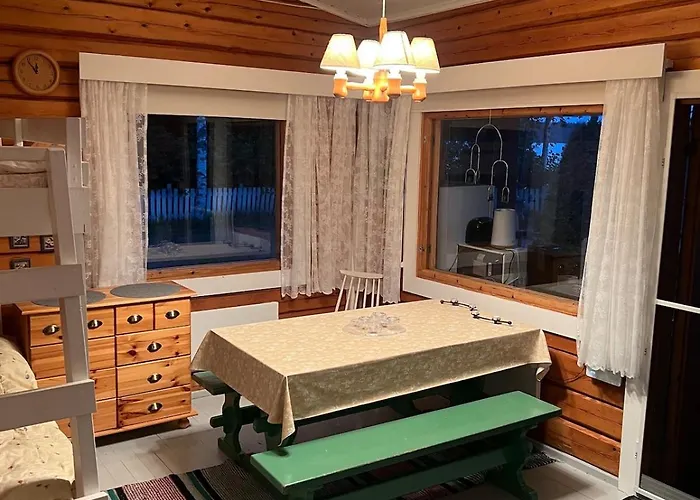 Moekki Ja Saunamoekki Kurjenrahkan Kansallispuistossa